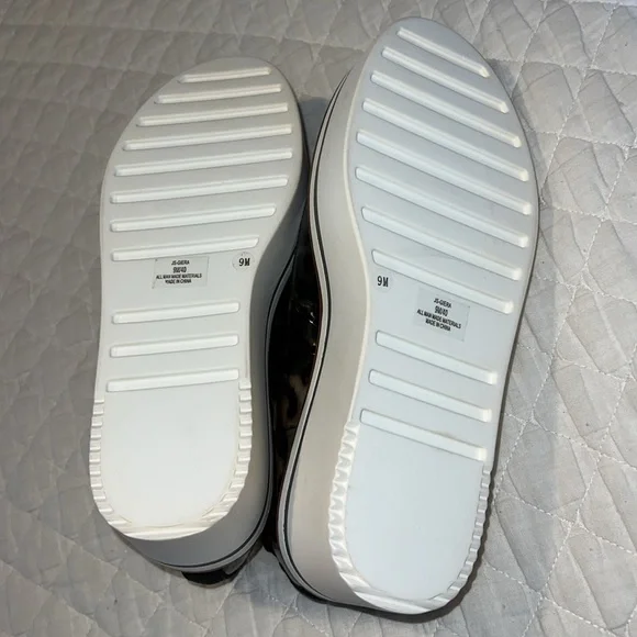 Jessica Simpson Leopard Print Platform Sneakers - Picture 3 of 4